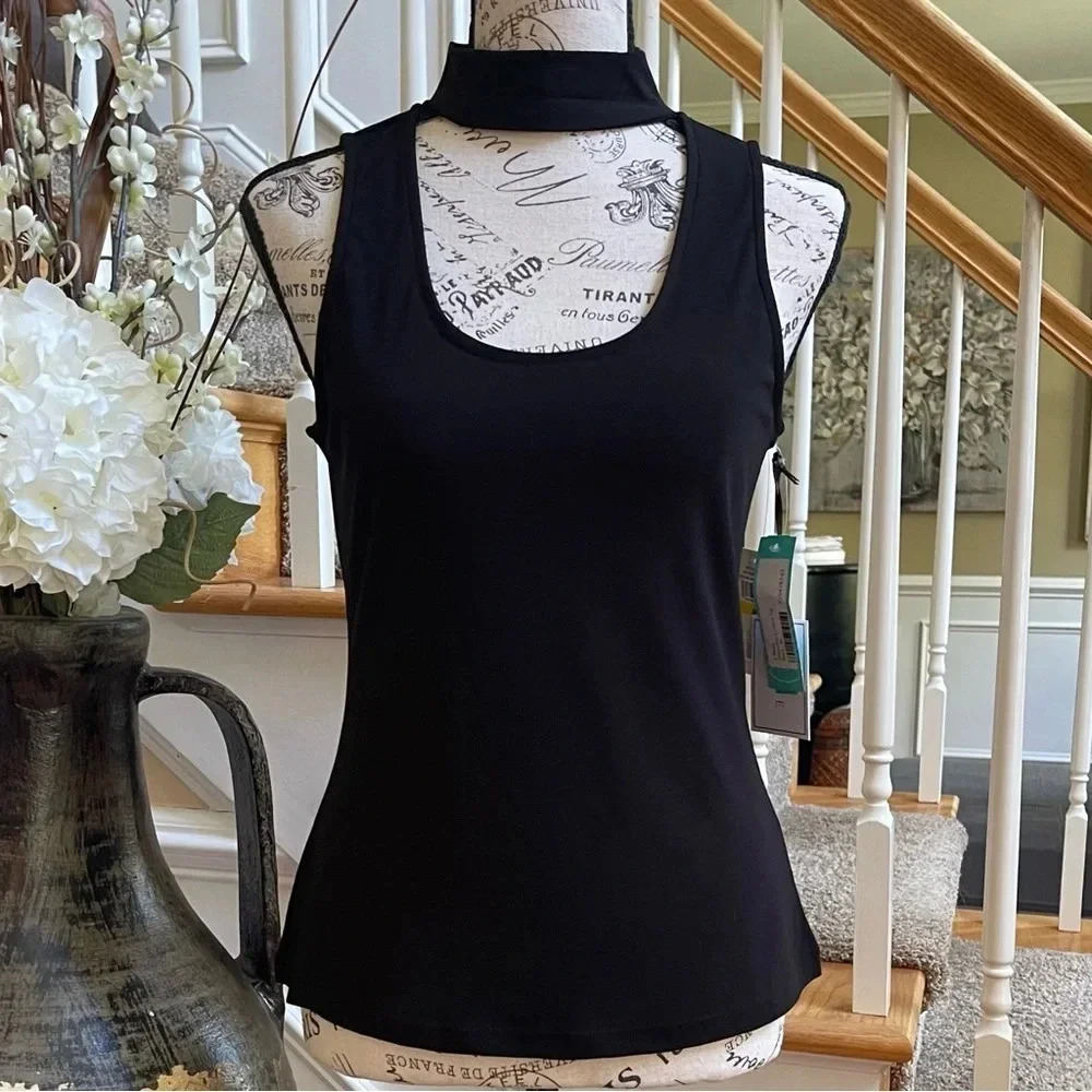 1 State Sleeveless‎ U-Neck Knit Top in Black Medium
